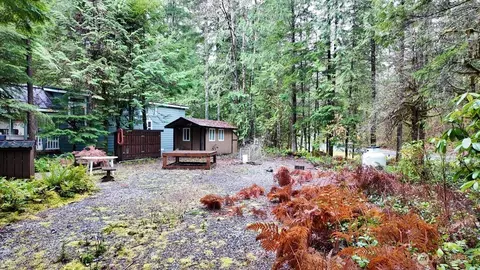 1 Riverside Dr, Deming, WA 98244 photo 7