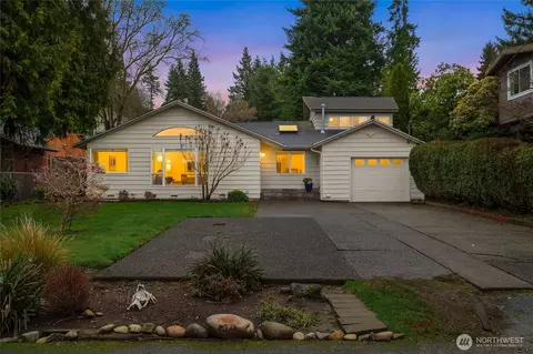 13514 NE 36th Ave, Seattle, WA 98125