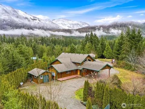 69506 NE Money Creek Rd, Skykomish, WA 98288