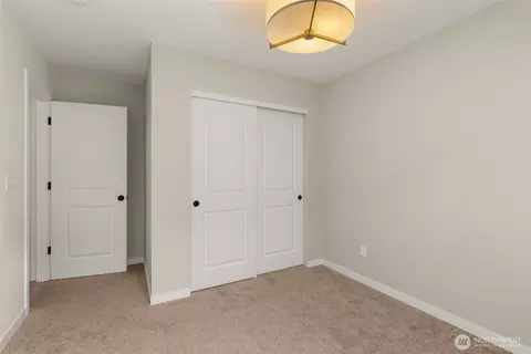 Bedroom - 504 Powell Ave, Winlock, WA 98596 photo 6 of 6