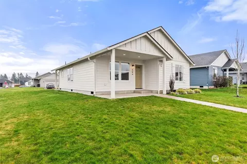Exterior - 504 Powell Ave, Winlock, WA 98596 photo 3 of 7