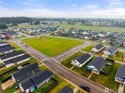 View/Area - 504 Powell Ave, Winlock, WA 98596 photo 3 of 6