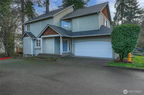 10415 Whitman Ave SW, Lakewood, WA 98499