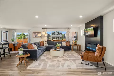 Living - 13430 323rd Ave SE, Sultan, WA 98294 photo 1 of 3
