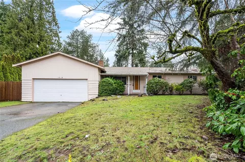 12116 SE 71st St, Newcastle, WA 98056