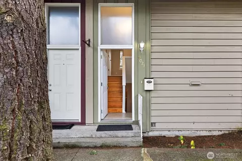 9018 8th Ave SW #9024, Seattle, WA 98106