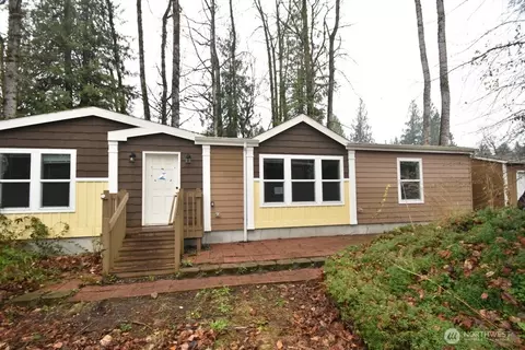 41675 S Shore Dr, Concrete, WA 98237