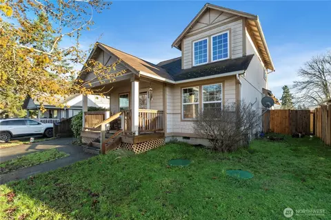 308 Longmire St NW, Yelm, WA 98597