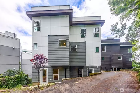 1015 Sturgus Ave S #A, Seattle, WA 98144