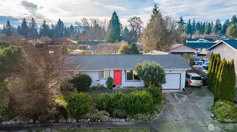 2012 E Belair Dr, Mount Vernon, WA 98273