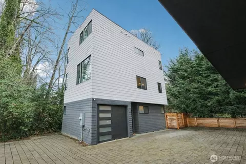 9302 Sturtevant Ave S, Seattle, WA 98118