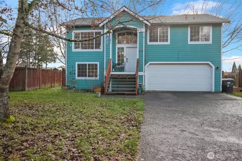 910 127th Street Ct E, Tacoma, WA 98445