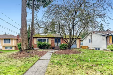 12301 NE 141st St, Kirkland, WA 98034