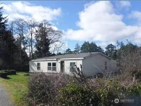 2704 224th St, Ocean Park, WA 98640