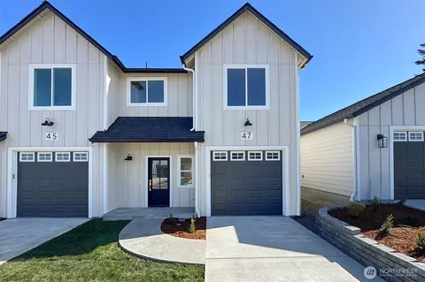 47 Sussex Ct #18, Sequim, WA 98382