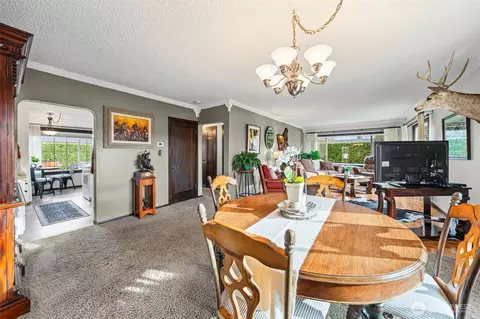 Dining - 43128 260th Ave SE, Enumclaw, WA 98022 photo 3 of 4