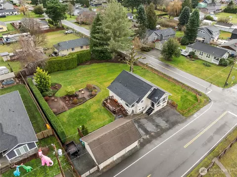 View/Area - 43128 260th Ave SE, Enumclaw, WA 98022 photo 5 of 8