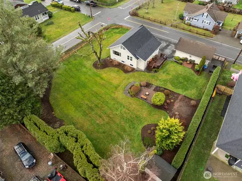 View/Area - 43128 260th Ave SE, Enumclaw, WA 98022 photo 6 of 8