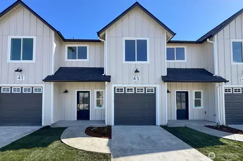 45 Sussex Ct #16, Sequim, WA 98382