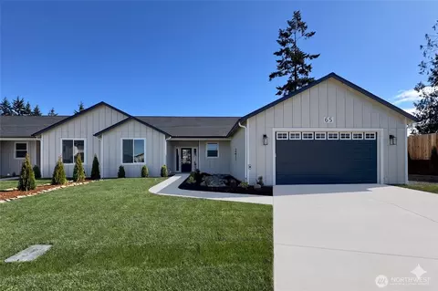 65 Sussex Ct #20, Sequim, WA 98382