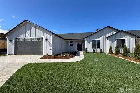 68 Sussex Ct #22, Sequim, WA 98382