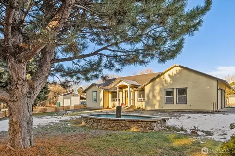 821 Sanders Rd, Ellensburg, WA 98926