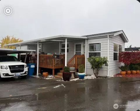 3215 S 181st Pl, Seatac, WA 98188