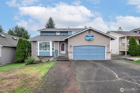 1211 SW 346th St, Federal Way, WA 98023