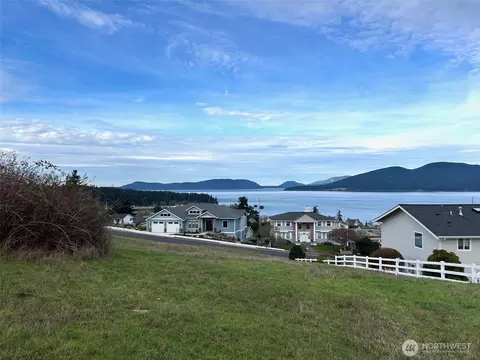 4504 Guemes Vw, Anacortes, WA 98221