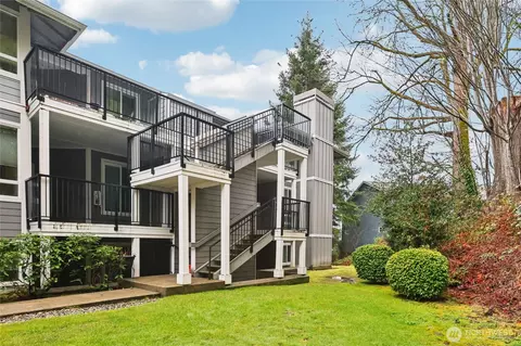3927 243rd Pl SE #I304, Bothell, WA 98021