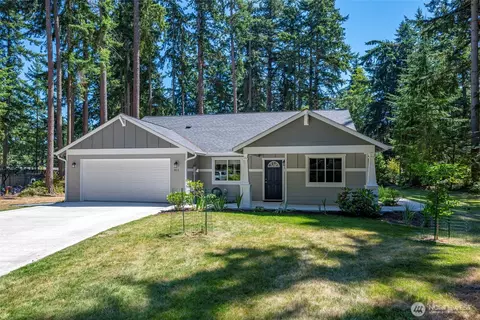 311 Rosewood Ct, Coupeville, WA 98239
