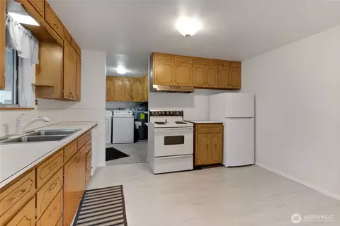 222 175th St E, Spanaway, WA 98387 photo 9