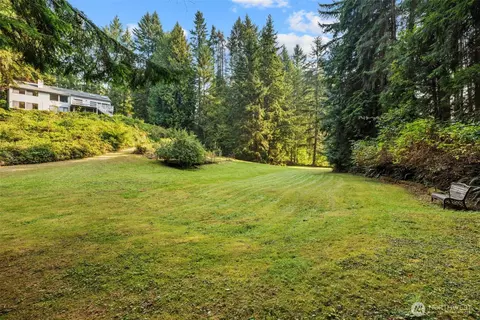 Exterior - 4714 175th St SE, Bothell, WA 98012 photo 9 of 9