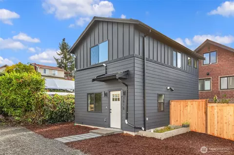 3818 S Eddy St, Seattle, WA 98118