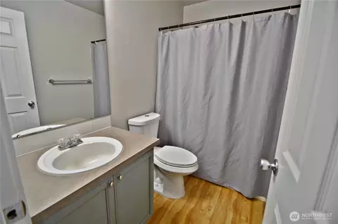 Bath - 19205 206th Street Ct E, Orting, WA 98360 photo 4 of 4