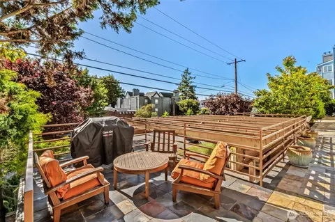 6960 California Ave SW #A106, Seattle, WA 98126
