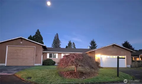 180 Scenic View Dr, Longview, WA 98632