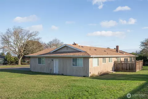 Exterior - 141 Bay View St, Sequim, WA 98382 photo 5 of 6