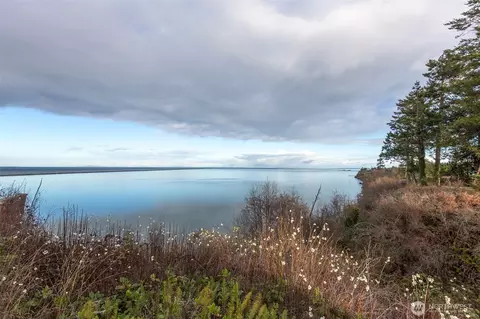 View/Area - 141 Bay View St, Sequim, WA 98382 photo 3 of 4