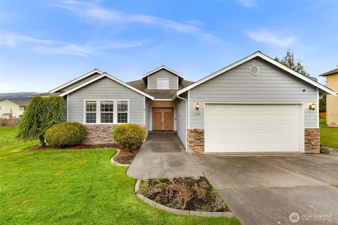 17193 River Rock Rd, Mount Vernon, WA 98274