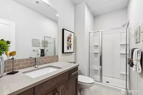 Bath - 3126 194th St SE, Bothell, WA 98012 photo 1 of 6