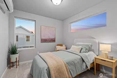 Bedroom - 7025 Rainier Dr #D, Everett, WA 98203 photo 3 of 5