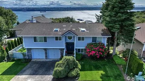 4329 Cliffside Dr NE, Tacoma, WA 98422