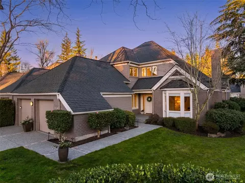 1778 Bellevue Way NE, Bellevue, WA 98004