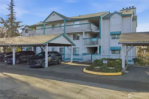 28610 16th Ave S #303, Federal Way, WA 98003