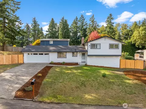 7912 56th Avenue Ct E, Puyallup, WA 98371
