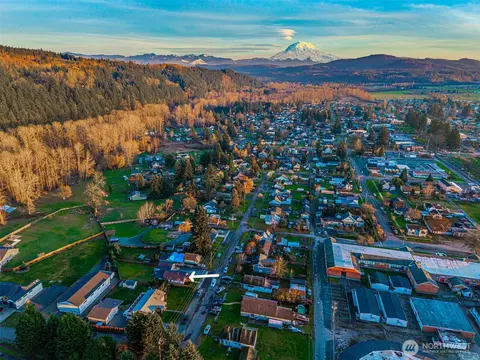 316 Bowlin Ave NE, Orting, WA 98360 photo 37