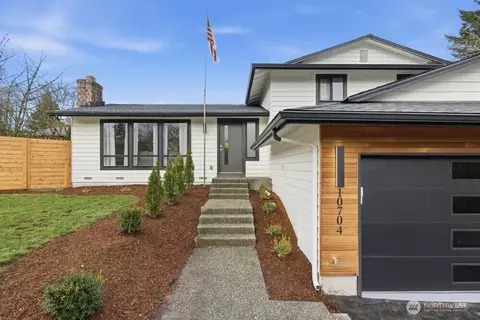 10704 NE 200th Pl, Bothell, WA 98011 photo 2