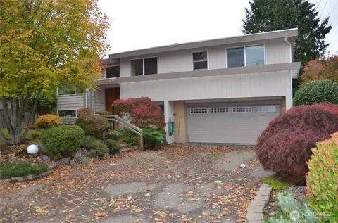 5627 118th Ave SE, Bellevue, WA 98006