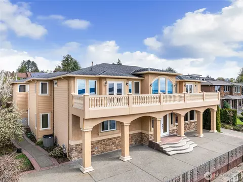 7613 N 10th St, Tacoma, WA 98406